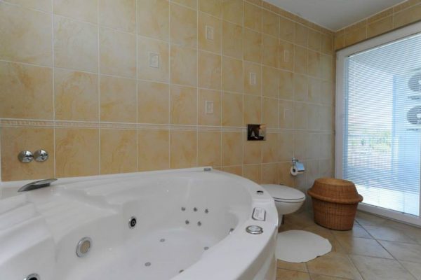 10527656_717882468272853_8093649923268575471_n 10527656_717882468272853_8093649923268575471_n